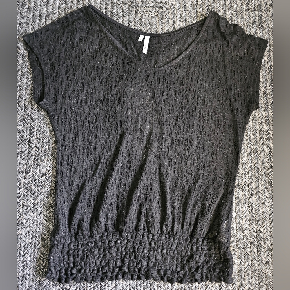 Women's Studio Y top size medium